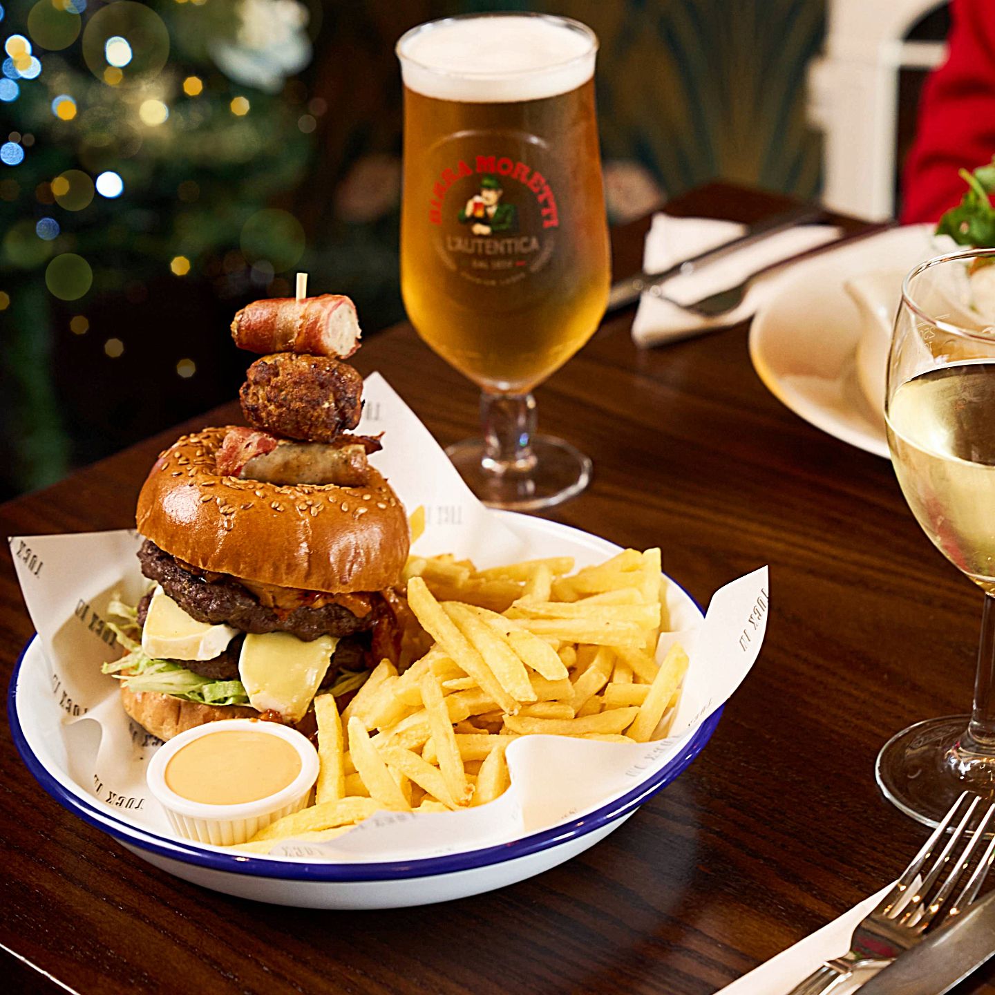 Festive Lunch & Dinner at The Star in Stone